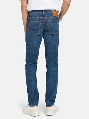 Jeans Jack mit dezenter Waschung, Regular Fit