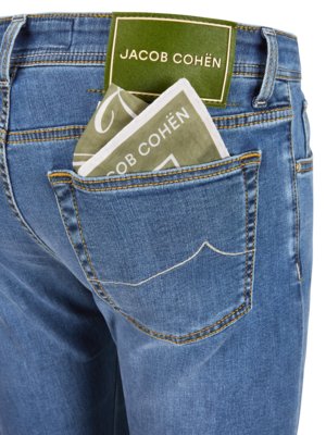 Jeans Bard mit Kontrastnähten und Lyocell, Slim Fit