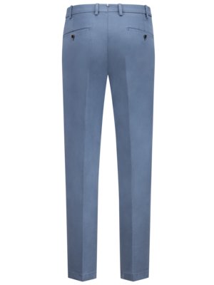 Chino Tilo aus softem Twill, Slim Straight